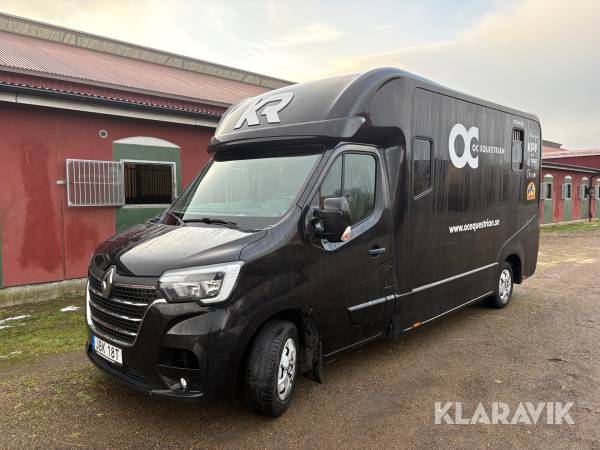 Hästlastbil Renault Master Stuteriinredning