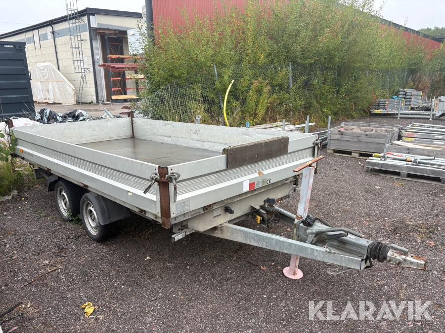 Maskinsläp med 3-vägstipp Humbaur 3316