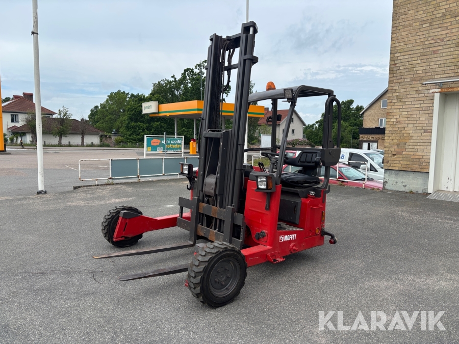 Påhängstruck Moffett M4 20.3