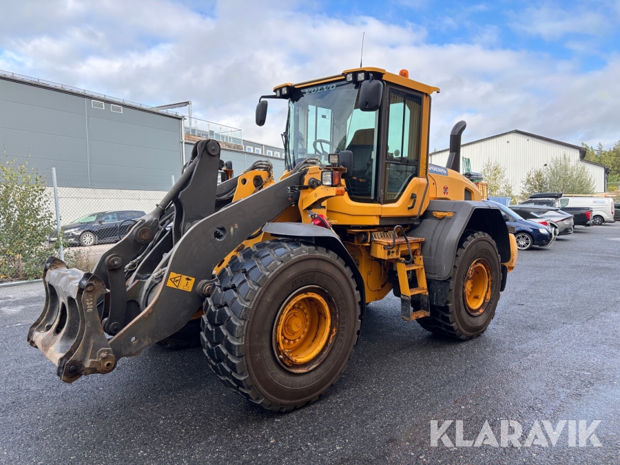 Hjullastare Volvo L90G med redskap