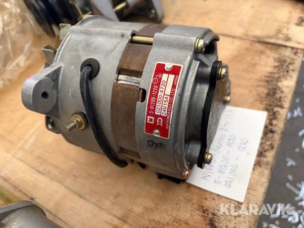 Växelströmsgenerator Nippondenso 24V 15A 5-81200-1120