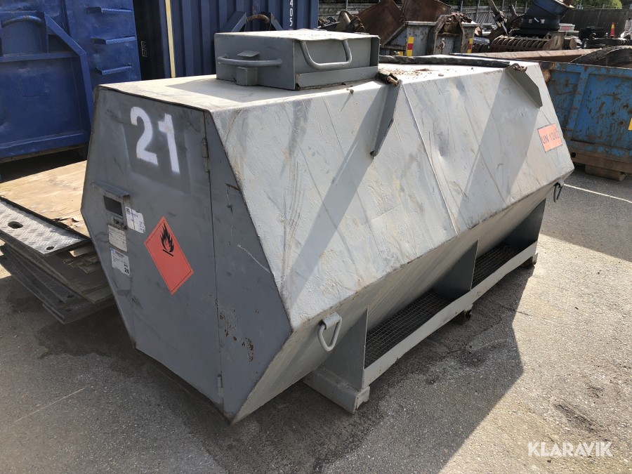 Dieseltank 2000 liter med tankmätare