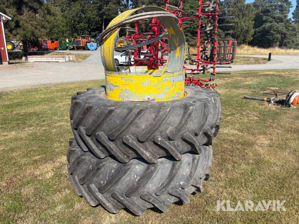 Dubbelmontage 20.8R38 2st