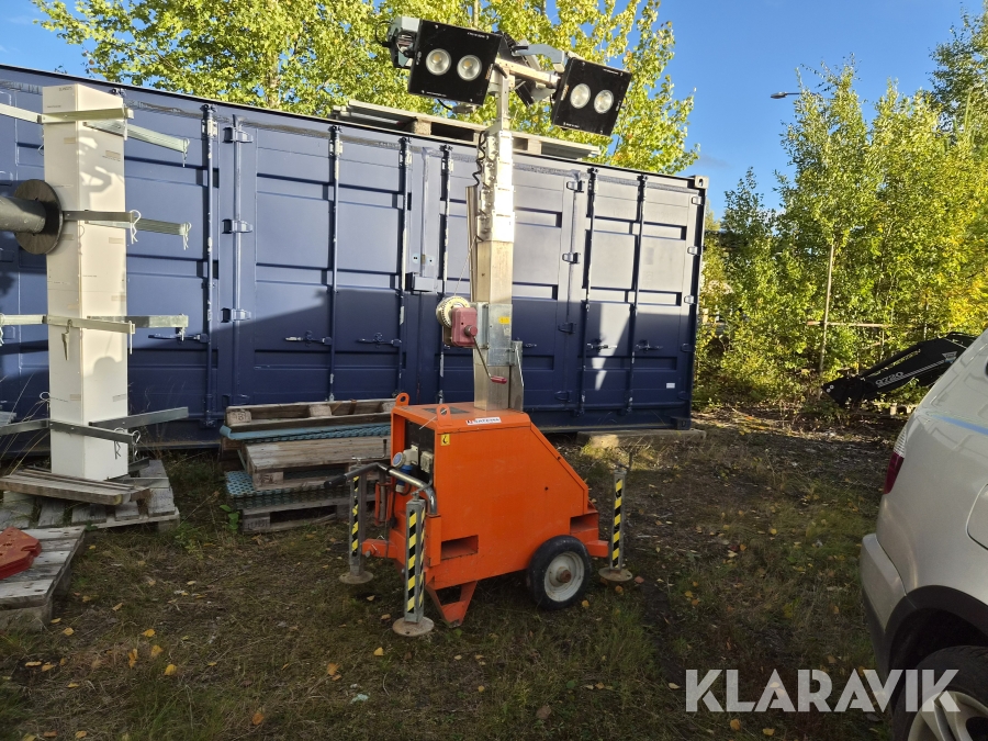 Belysningsmast med LED lampor Link Tower Tower Light 7 meter