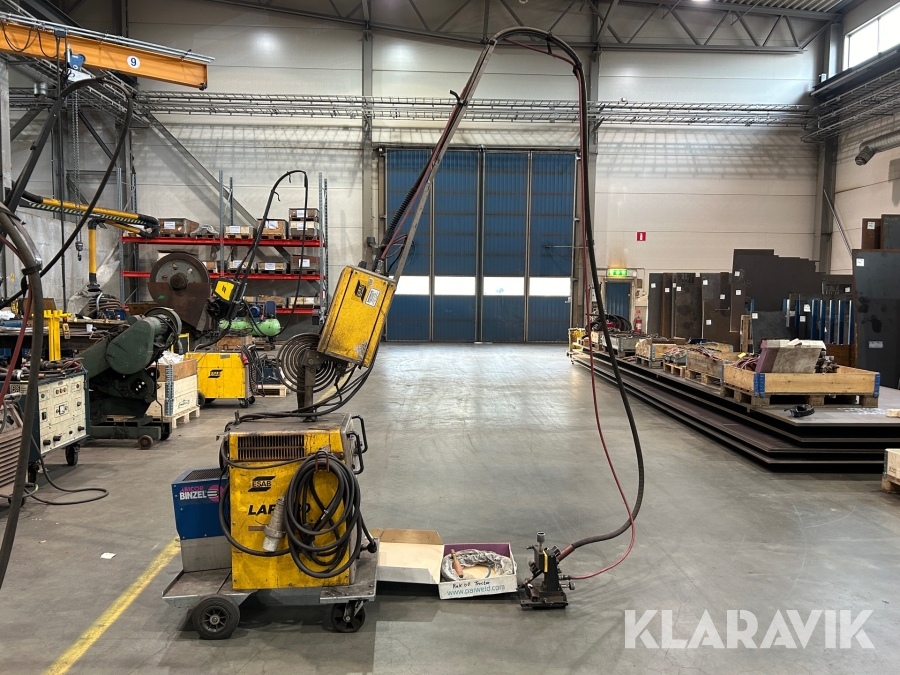 Svets Magma ESAB LAR 630 med matarverk & svetstraktor 63A