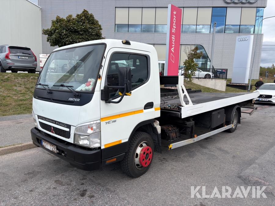 Bärgningsbil Mitsubishi Fuso
