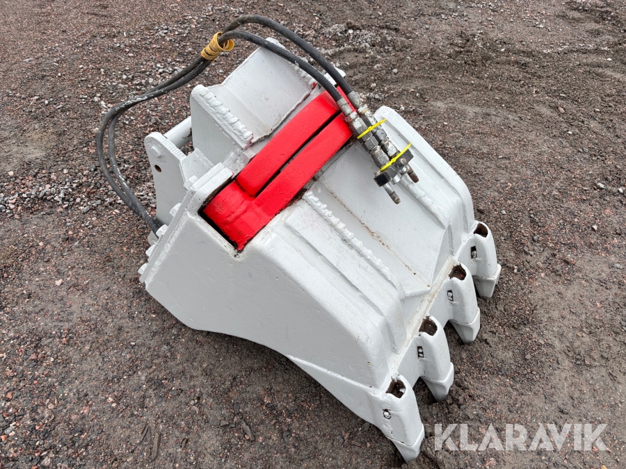 Skopa med grip Grab John GJ1A stolpresningsskopa