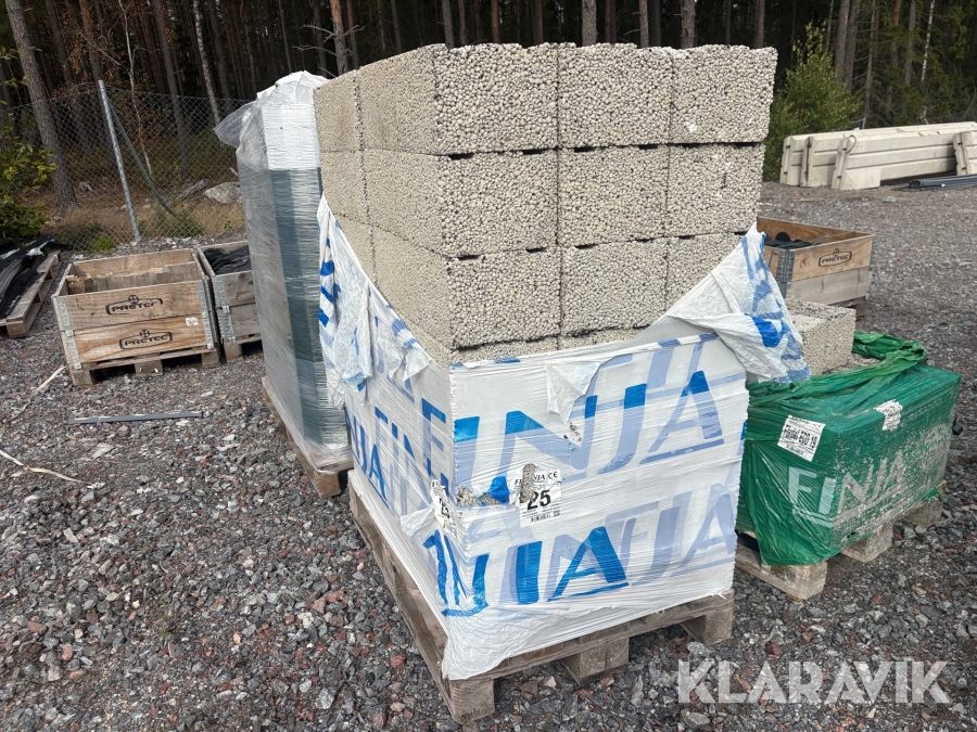 Lecasten Finja Murblock bas