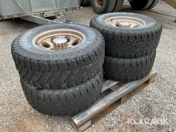 Däck med fälg Cooper LT285/70R17 4st