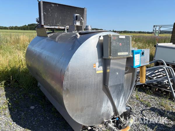 Mjölktank Hackman Wedholms DF 953AD med kylaggregat