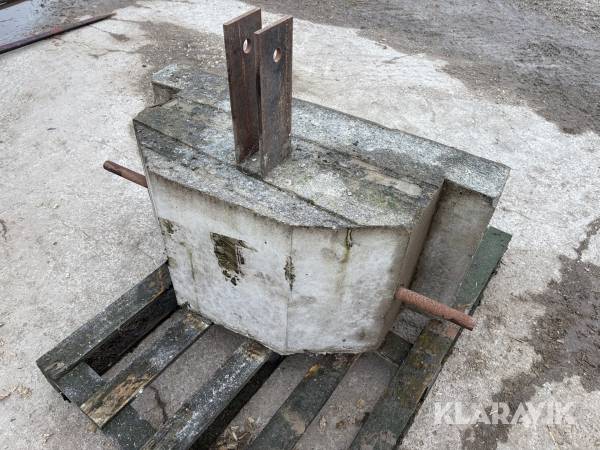 Frontvikt 300kg