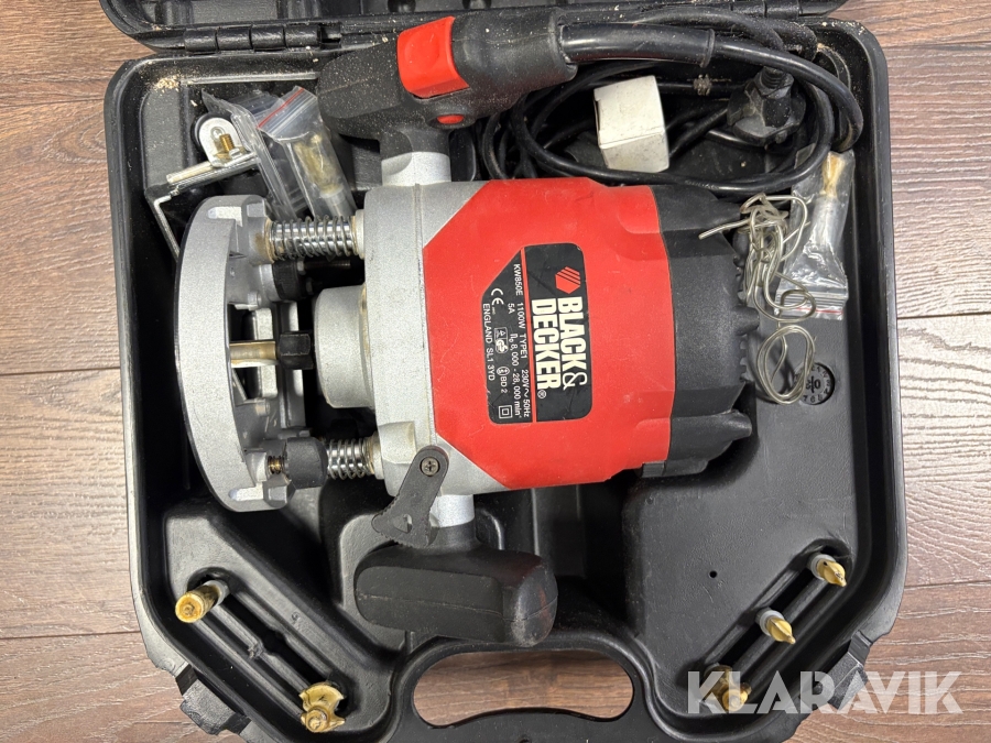 Överhandsfräs Black & Decker KW850E 1100w