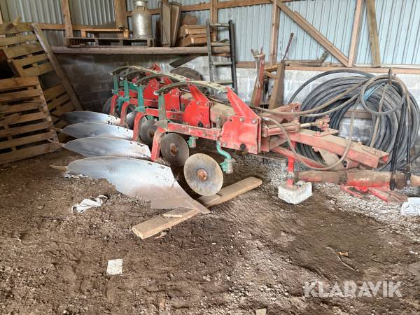 Plog 4 skärig Kverneland BA3NR delburen 14"