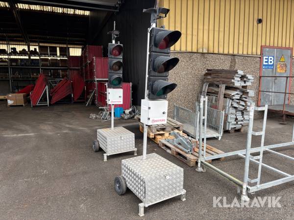 Trafikljus P.Berghaus MPB 3400 med sensor