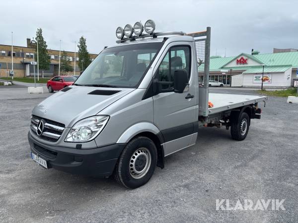 Flakbil Mercedes-Benz Sprinter 319 CDI V6 med tippflak