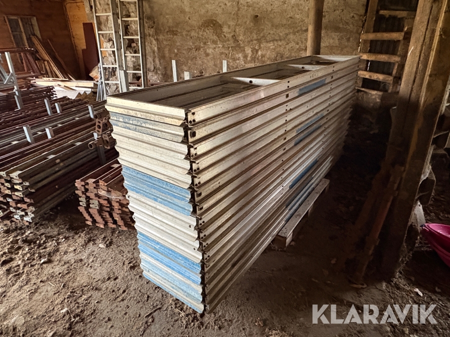Aluplan/ plattformar Haki med bommar 16st