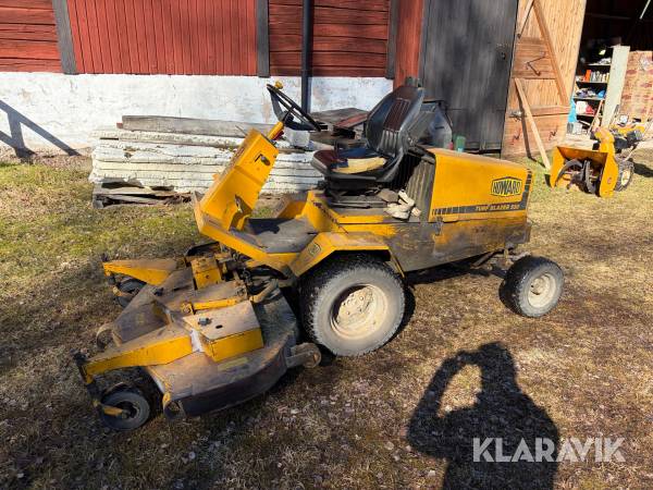 Åkgräsklippare Howard TB530-4