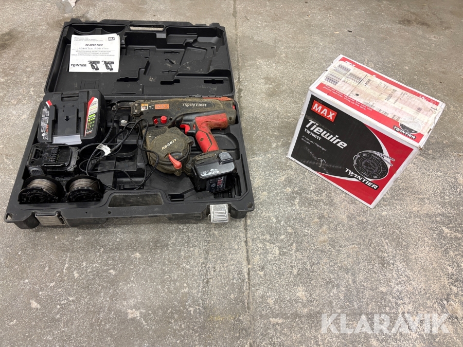 Najomat Twintier Max RB 441T 1st paket tråd medföljer