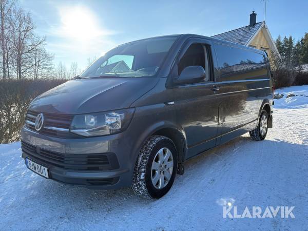 Skåpbil Volkswagen Transporter T30 2.0 TDI DSG 150hk