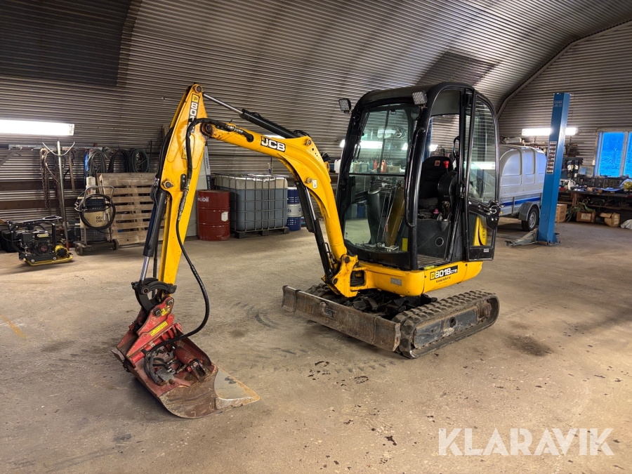Grävmaskin JCB 8018 CTS