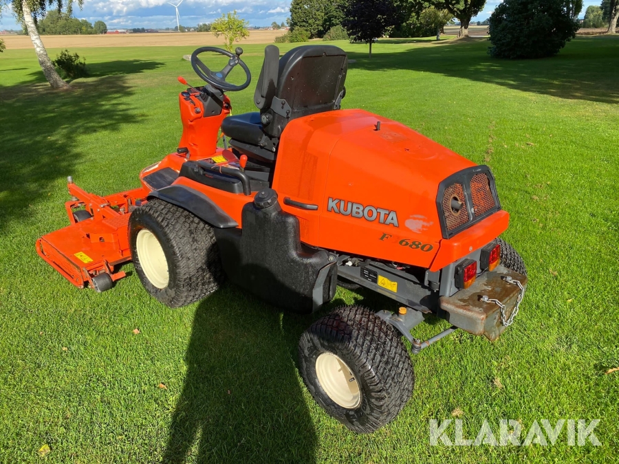 Gräsklippare Kubota F3680, Vara, Klaravik auktioner