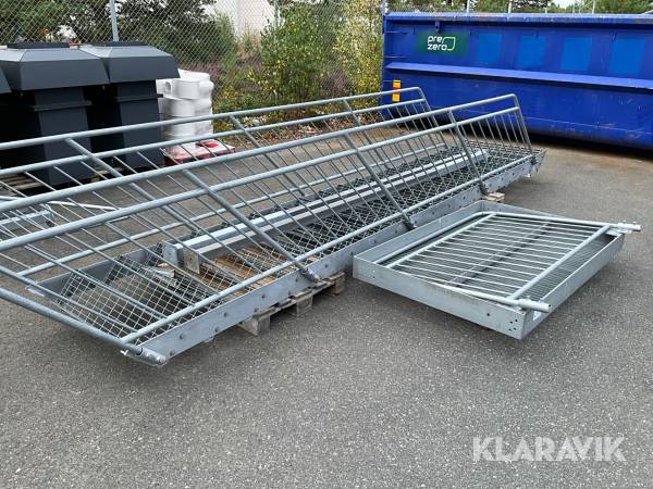 Brand/Evakueringstrappa Eurostair Rak, varmgalvad med förhöjning och vilplan, 1 st