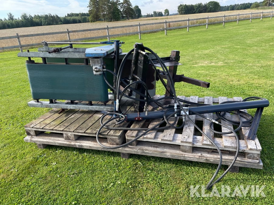Balkastare med hydraulisk sväng Harjo