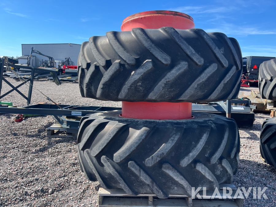 Dubbelmontage Michelin 710/85 R 38