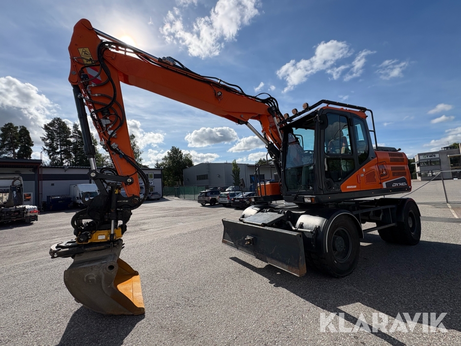 Grävmaskin Doosan DX 140W-5