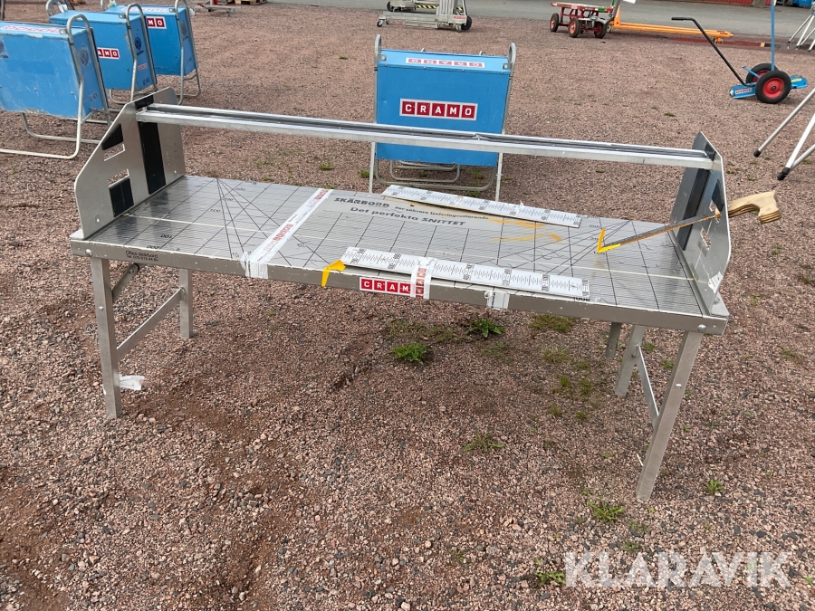 Skärbord för isolering Olles skärbord