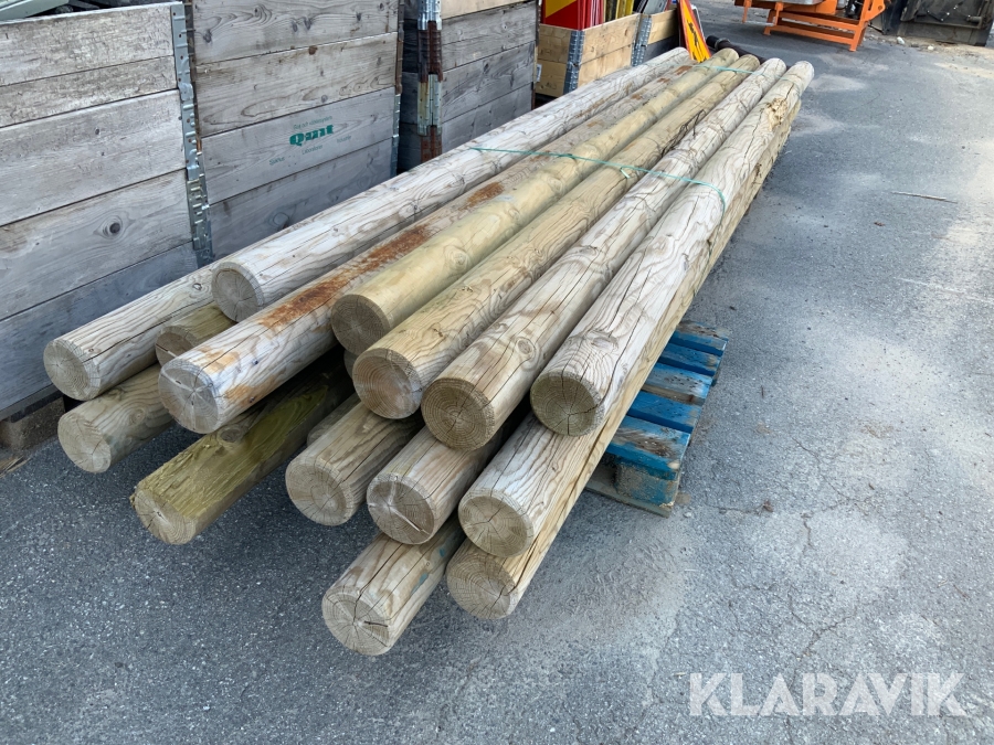 21 st trästolpar 4000x140 mm Avsedda för lekparker