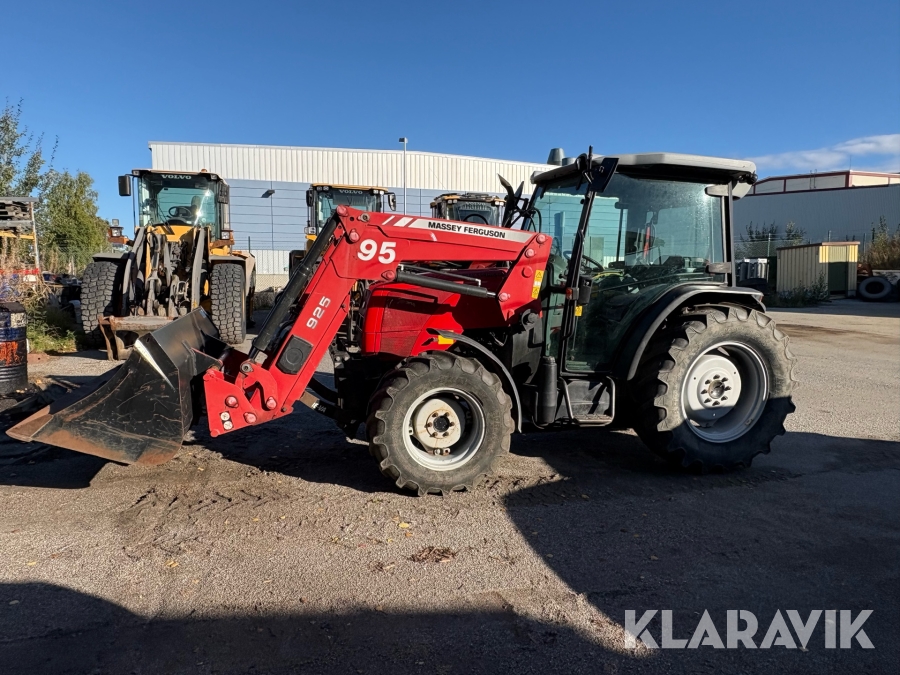 Traktor Massey Ferguson 2435 4GE