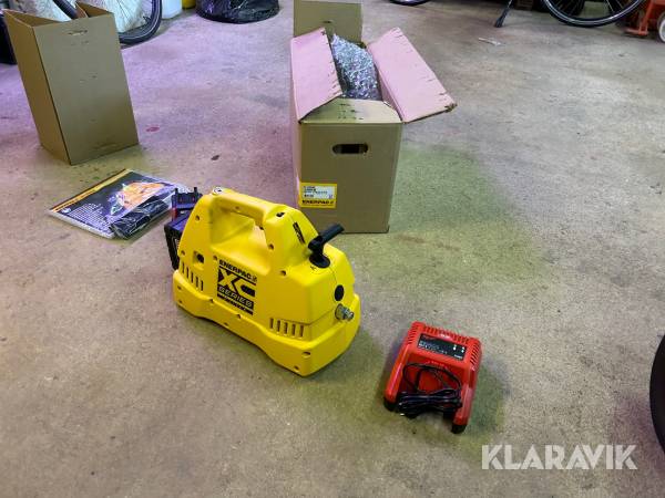 Hydraulpump Enerpac XC  1202M 28 V