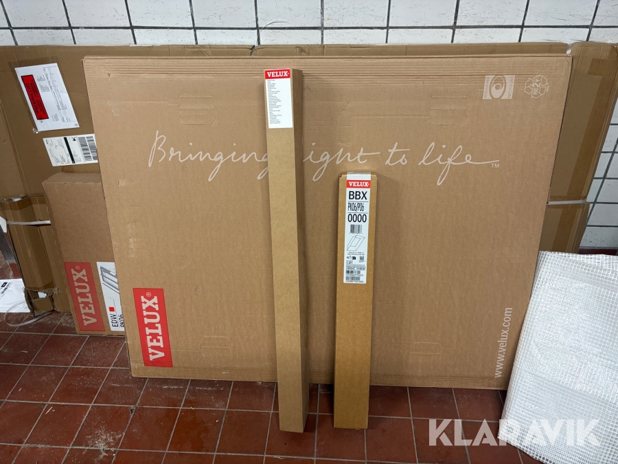 Takfönster Velux GPU PK06. 0068 med mörkläggningsgardin (svart) 94x118 