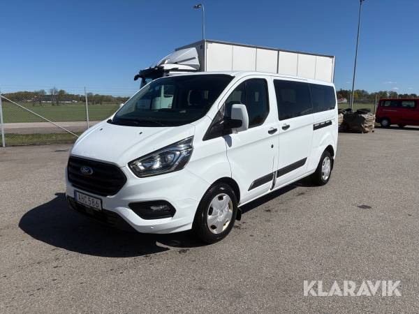 Minibuss Ford Transit Custom
