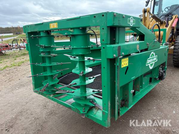 Halmrivare Spread-a-Bale Mini med stora BM-fäste