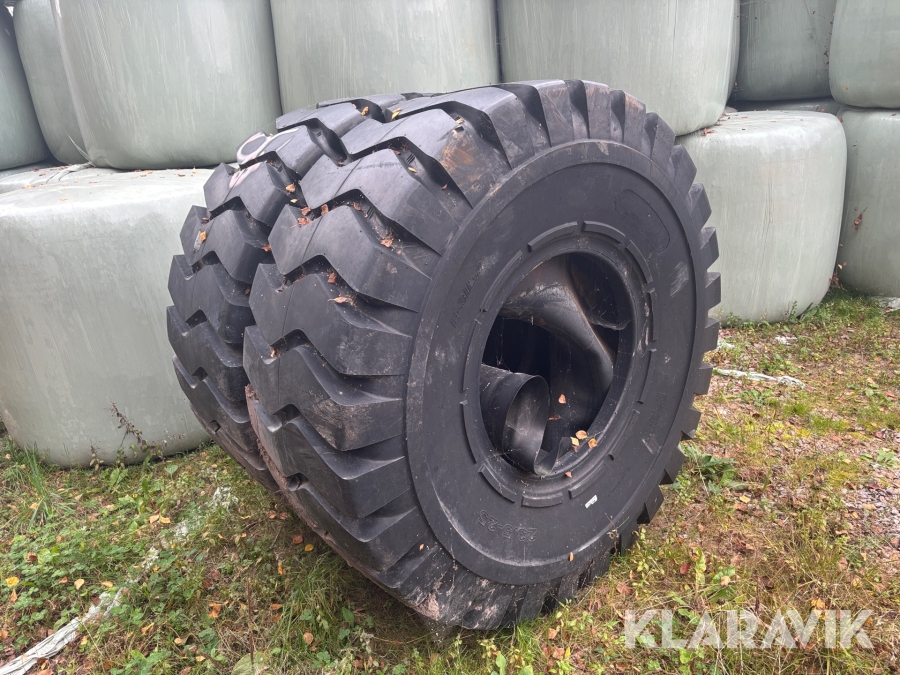 Entreprenaddäck Trustone 23.5-25 2st