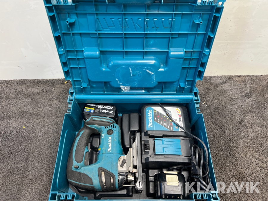 Sticksåg Makita DJV181RTJ
