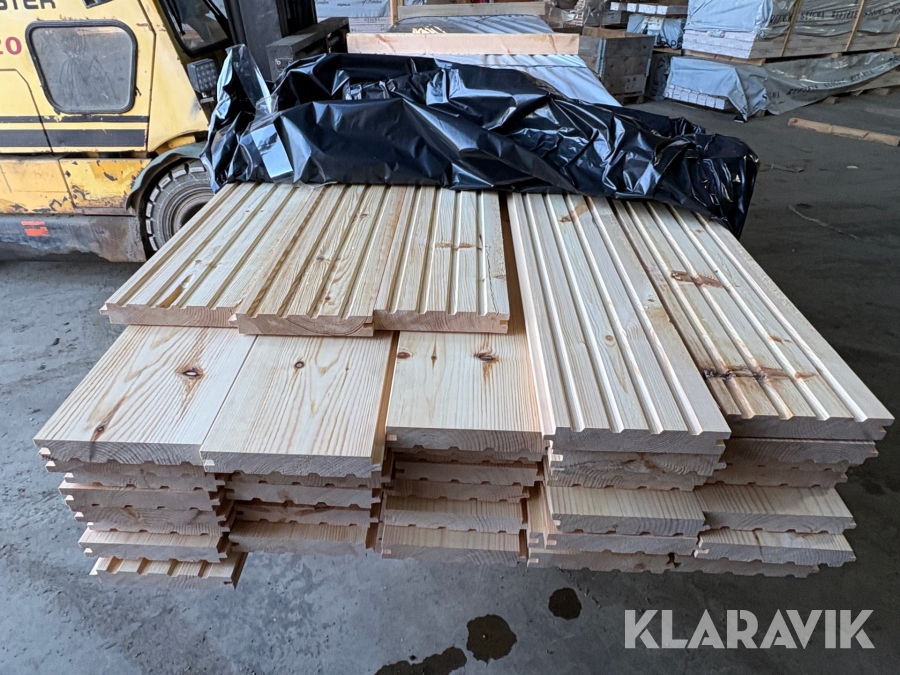 Furugolv 32x190 utskott