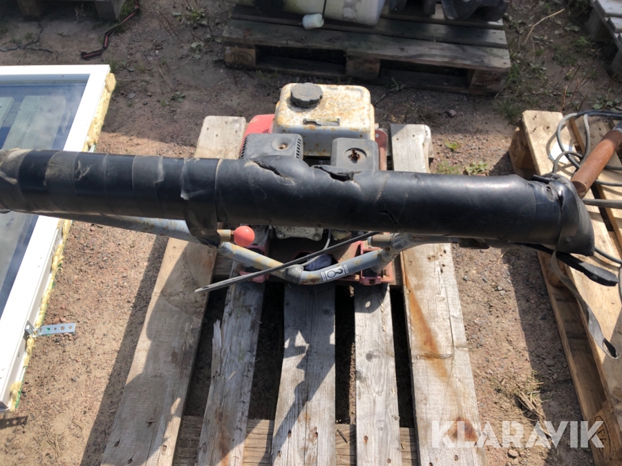 Klaravik Auktioner | Markvibrator