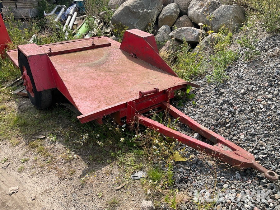 Vagn till grävmaskin