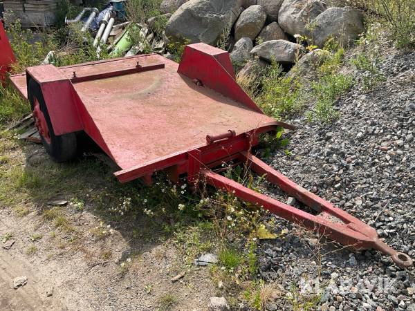 Vagn till grävmaskin