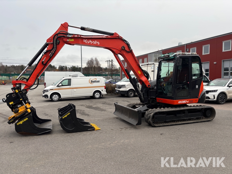Grävmaskin Kubota KX080-4 med tiltrotator och skopor