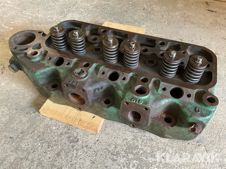 Topplock Volvo BM 350 1113 motor