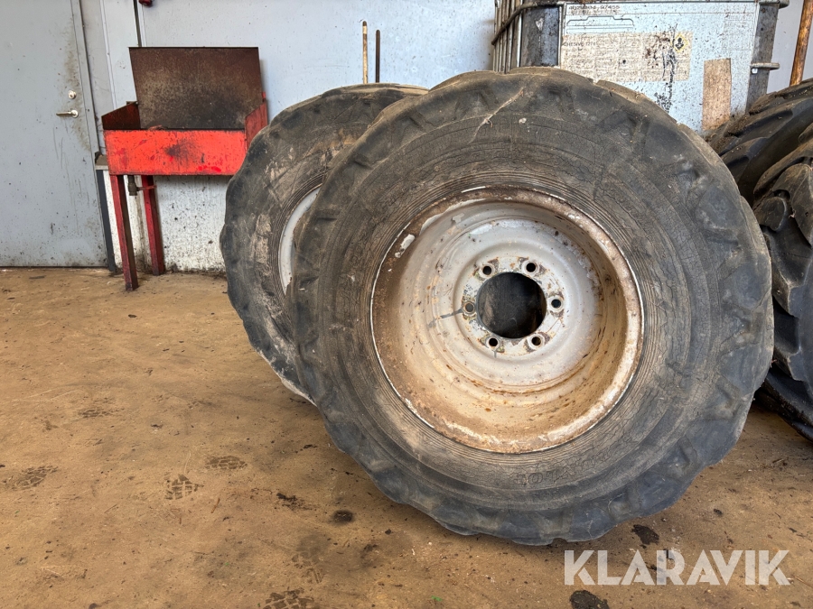 Entreprenaddäck Dunlop 12.5-20 2 st