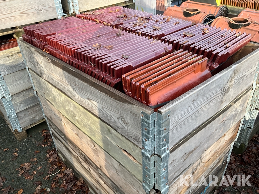 Tegelpannor Koranic Mörkröd