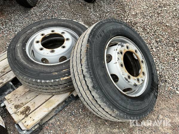 Lastbilsdäck Bridgestone 265/70-19,5 2st