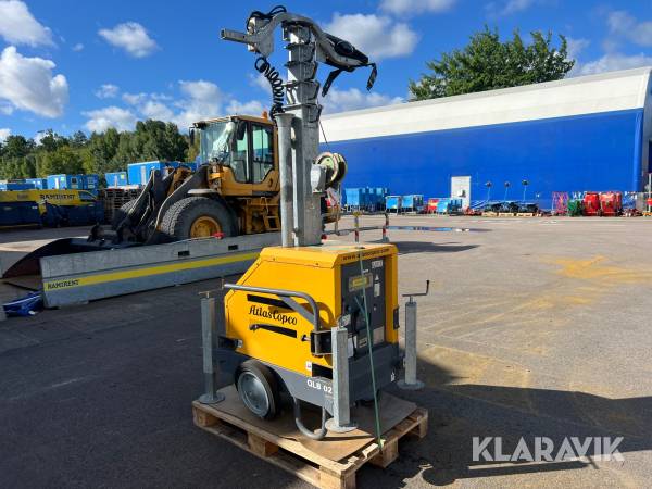 Belysningsmast teleskop 7 m Atlas Copco QLB 02