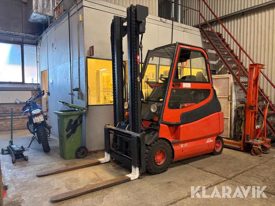 Truck Linde E25-600-02