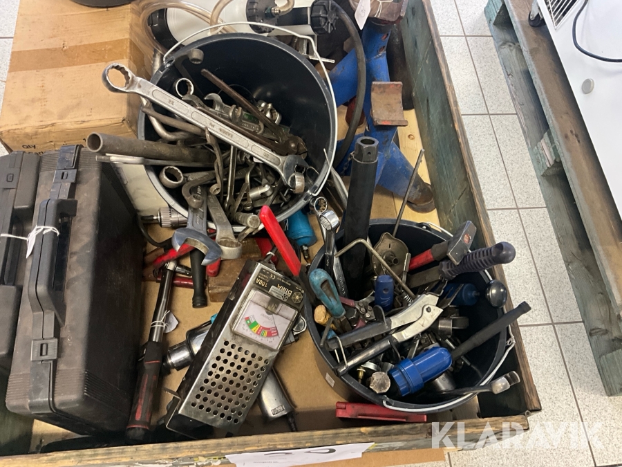 Diverse verktyg och tillbehör